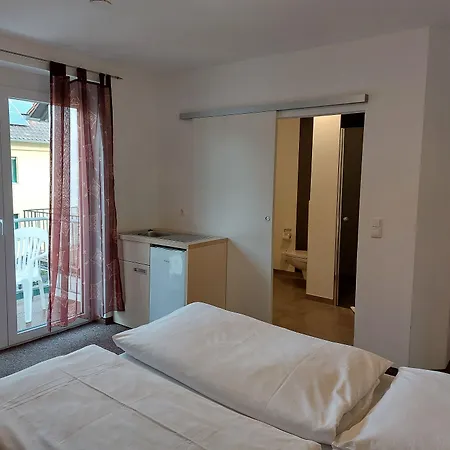 Gaestehaus Langhammer בית הארחה