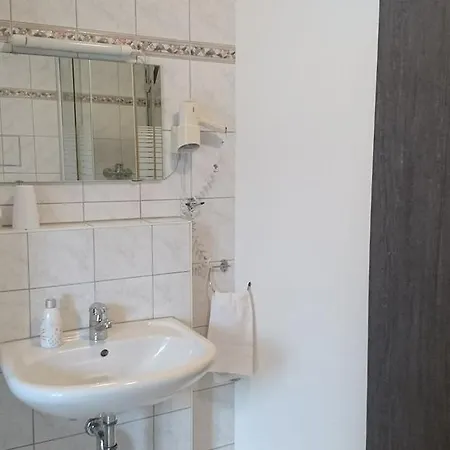 Vendégház Gaestehaus Langhammer Bubenreuth